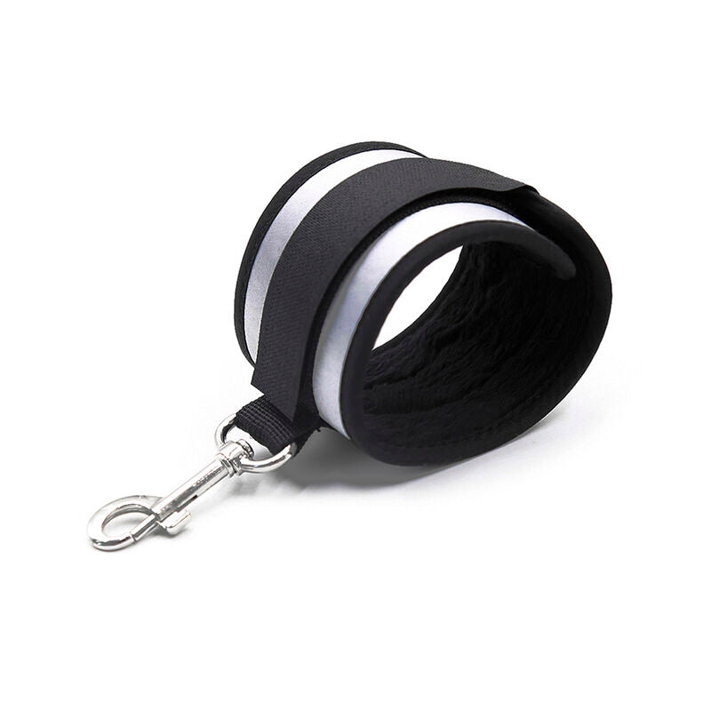 Esposas Muñecas Gris