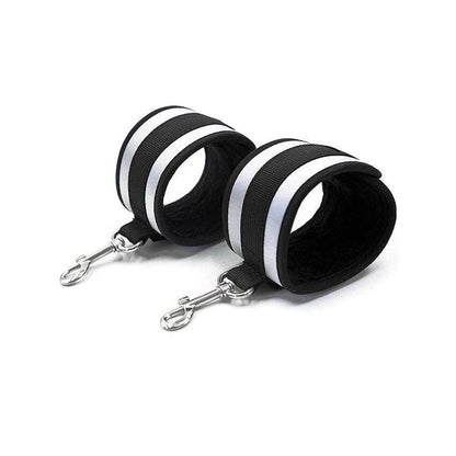 Esposas Muñecas Gris