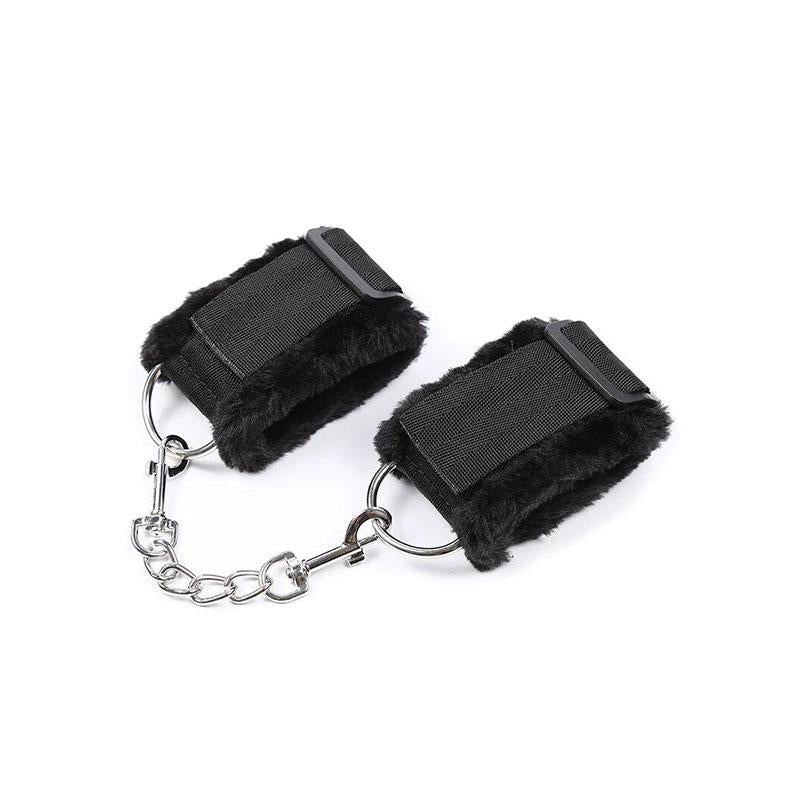 Restricciones Muñecas Con Pelitos