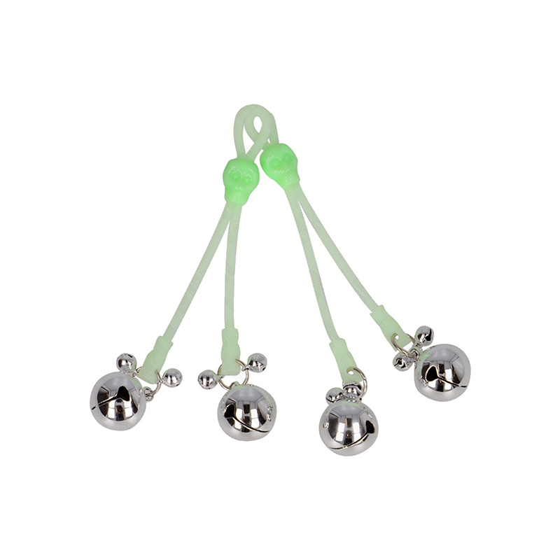 Pinzas Para Pezones Luminosas Forma Calabera Con Cascabel Sonoro Ajustable Verde / Plateado