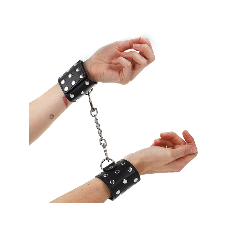 Muñequeras Con Cierre A Presión Lleno De Tachuelas Ajustable Negro 19-24 Cm X 5.5 Cm