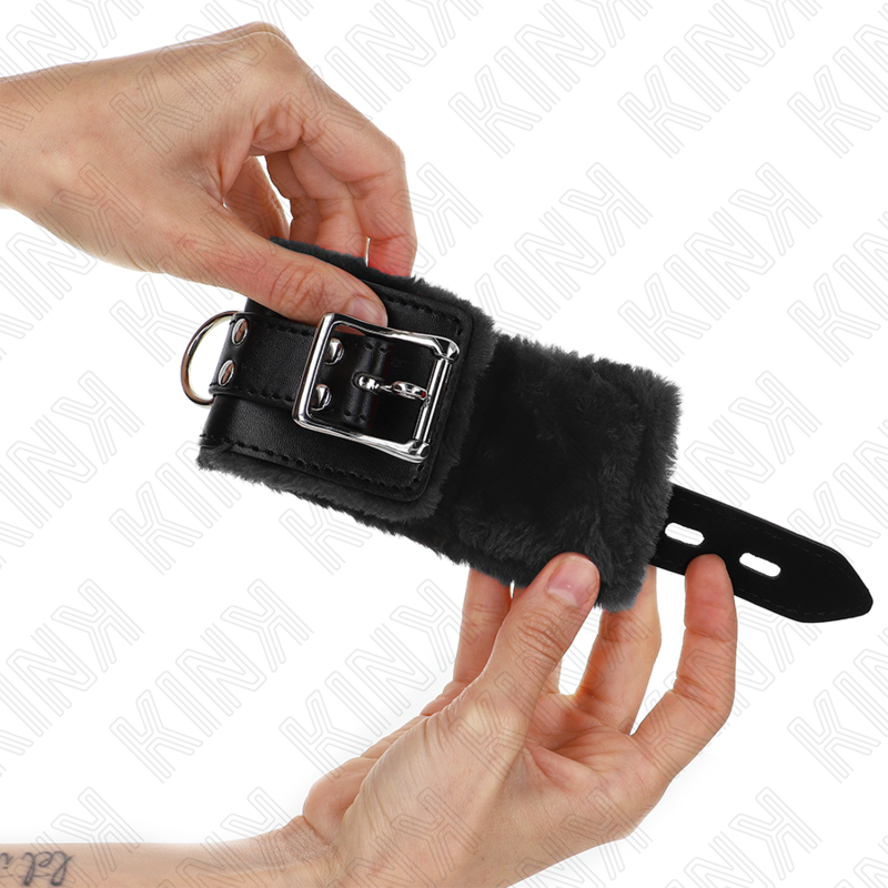 Muñequeras Forradas Negro Con Correa Negro Ajustable 20-29 Cm X 5.5 Cm