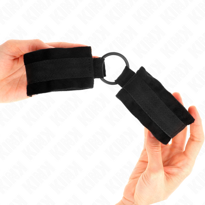 Muñequeras 25 Cm Para Principiantes Con Anilla 4 Cm Negro Ajustable 15-25 Cm