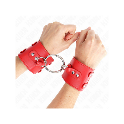 Muñequeras Fijas Con Anilla Y Tachuelas Rojo Ajustable 17-22 Cm X 6.5 Cm