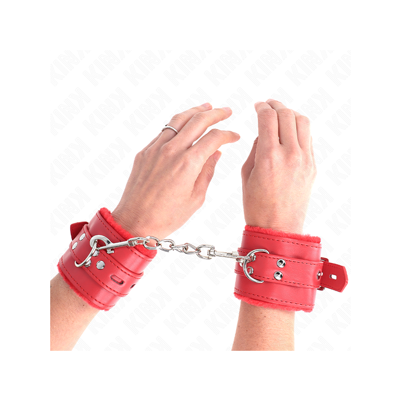Muñequeras Forradas Con Agujeros Cuadrados Rojo Y Correa Rojo Ajustable 17-29 Cm X 6 Cm