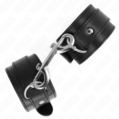 Muñequeras Simples Con Fila De Remaches Negro Ajustable 17-28 Cm X 5 Cm